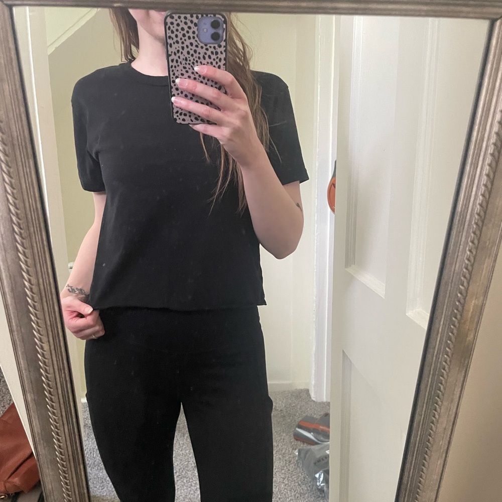 Bundle 3/$15 - PINK Cropped Tee - Picture 2 of 4
